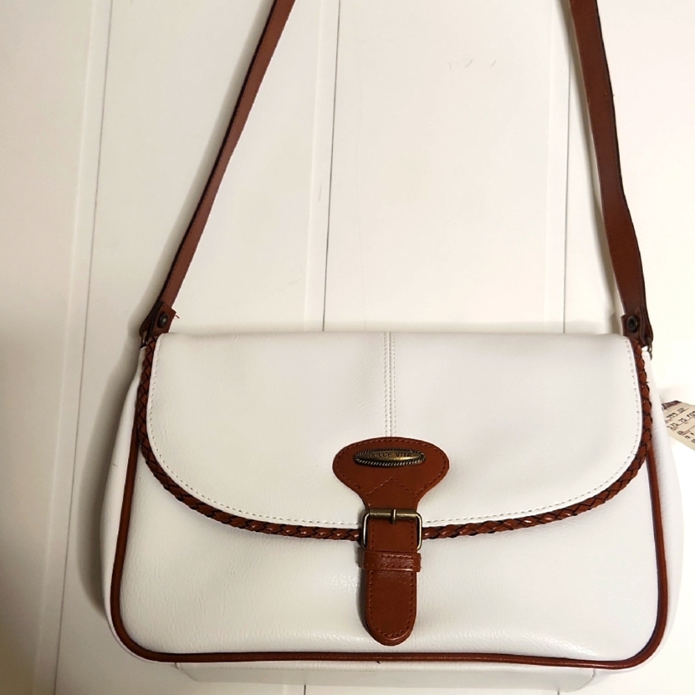VTG Dolce Vita White Leather Timeless Structured Medium Sized Shoulder Bag